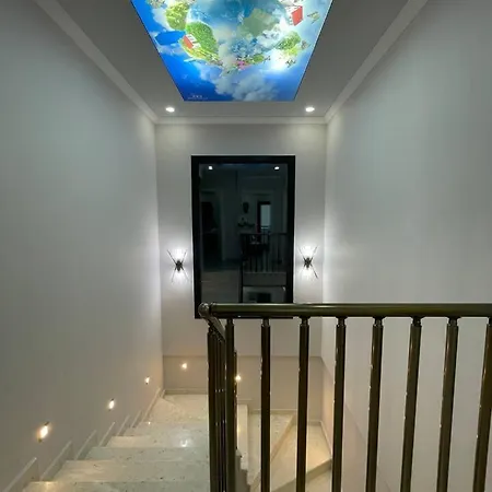 Villa Master Vi